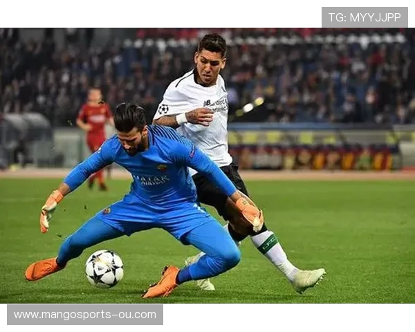 世界杯防守战术揭秘：坚固后防助力夺冠之路